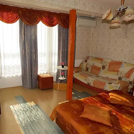Family Lebed Szálloda Neszebar