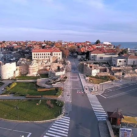Szálloda Family Lebed Neszebar